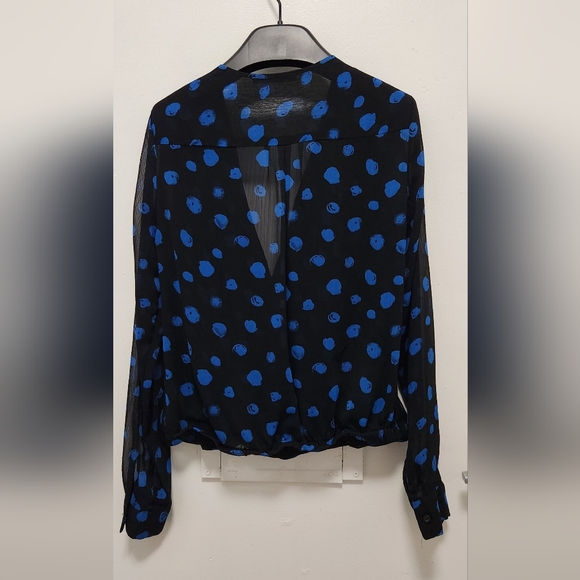 3/$15 SUZY SHIER Women long sleeves, size Small. EUC - Picture 3 of 3